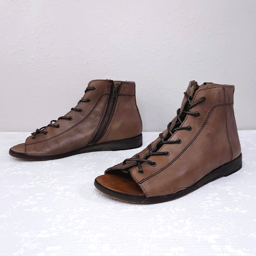 SUTRO Lace-Up Open Toe Sandal Booties US 10 Handcrafted Leather Flats